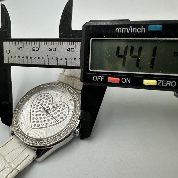 Guess Watch Women Silver Tone Heart Dial White Leather Band New Battery 9.5 Inch - Picture 11 of 13